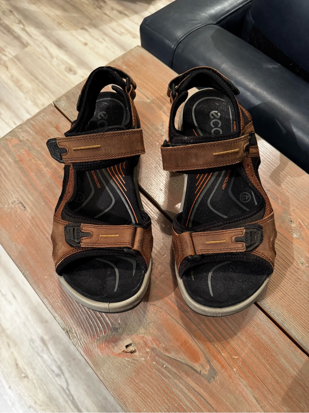 Ecco Men’s Brown Leather Adjustable Outdoor Sandals size 43
